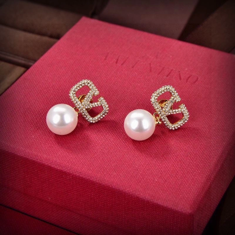 Lightweight Valentino Earrings 211649