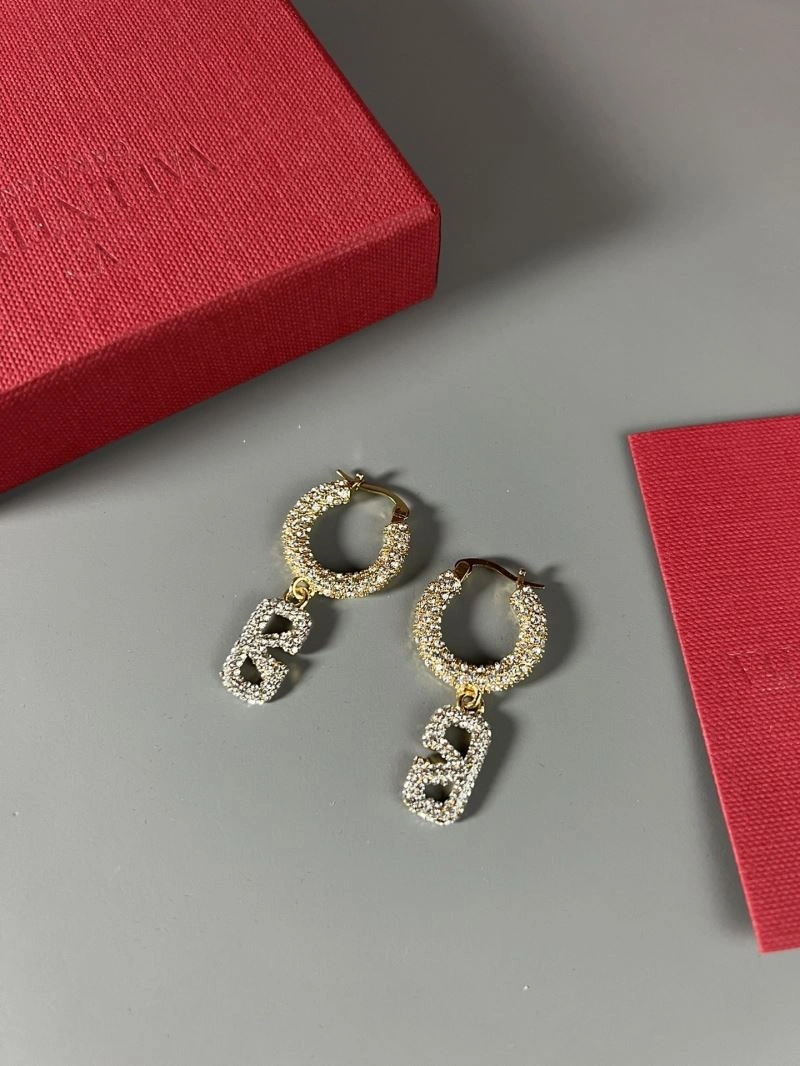 Trendsetting Valentino Earrings 211052