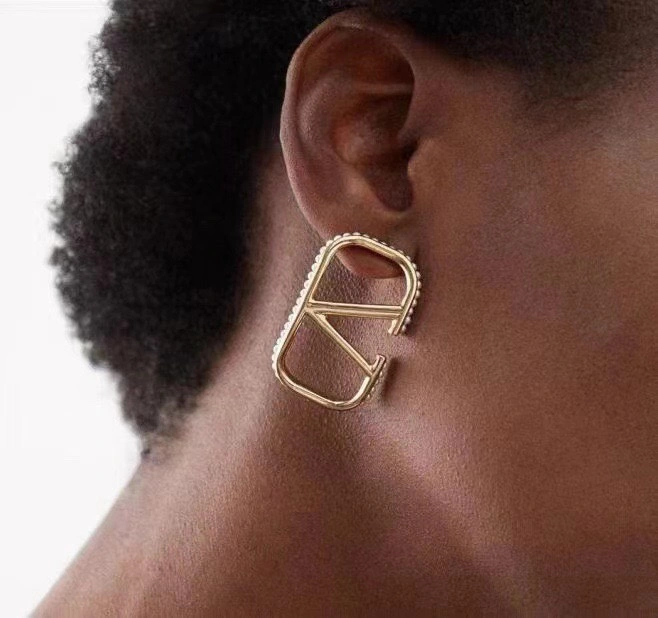 Valentino Earrings Durable 211050