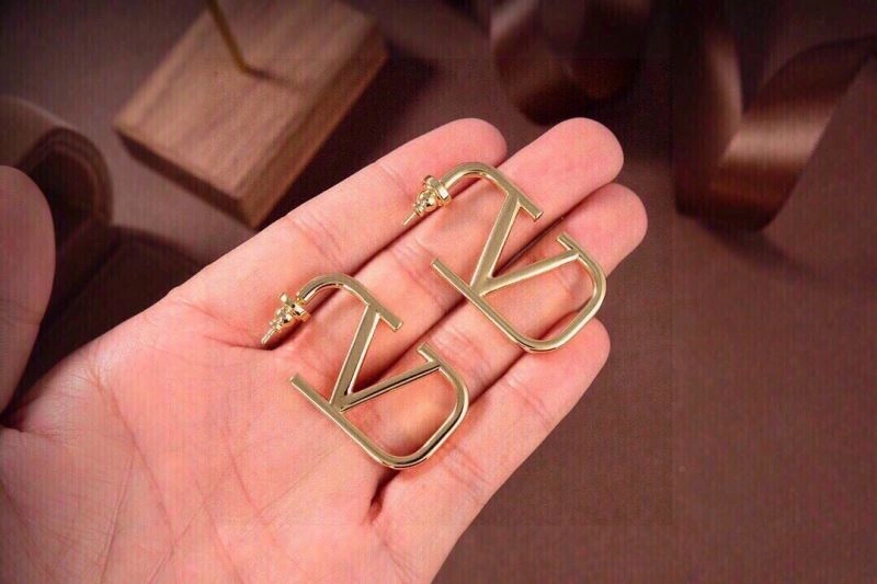 ModernLook Valentino Earrings 211045