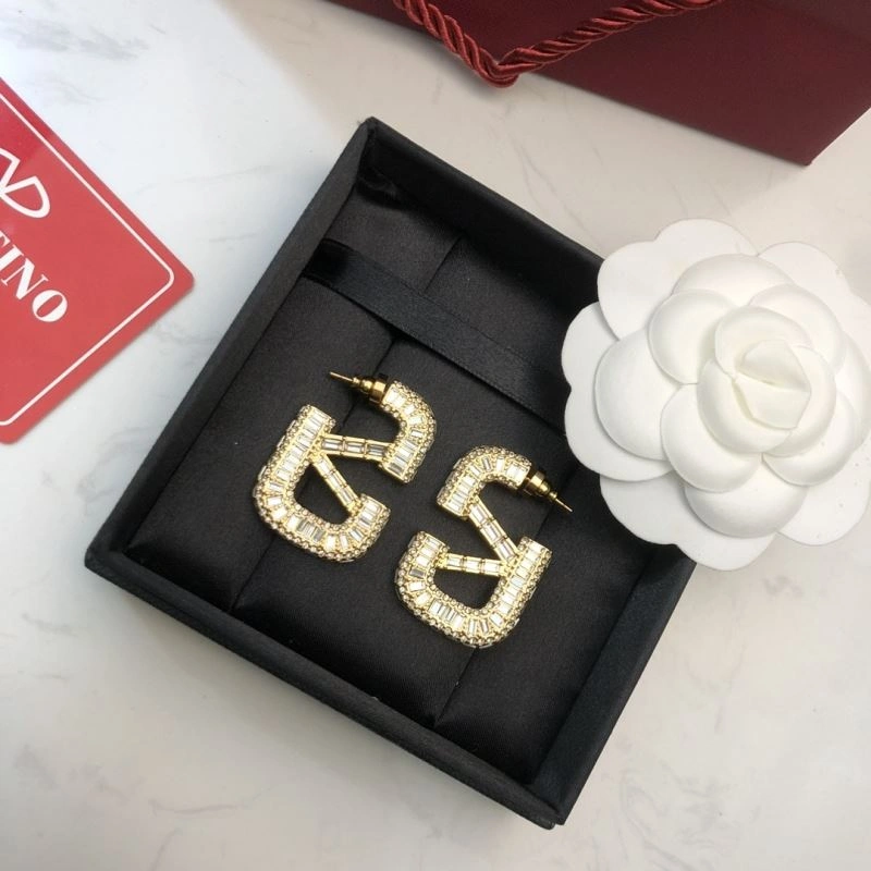 Soft Valentino Earrings 211051