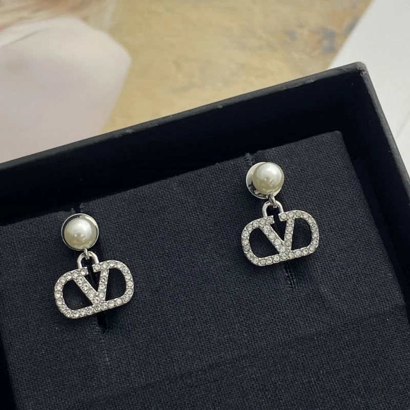 Durable Valentino Earrings 210328