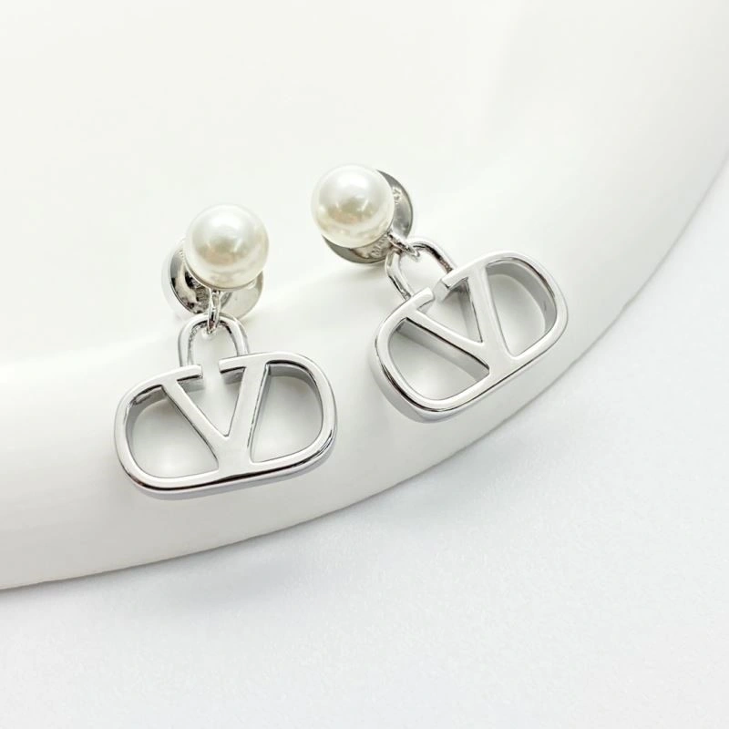 Sophisticated Valentino Earrings 210395