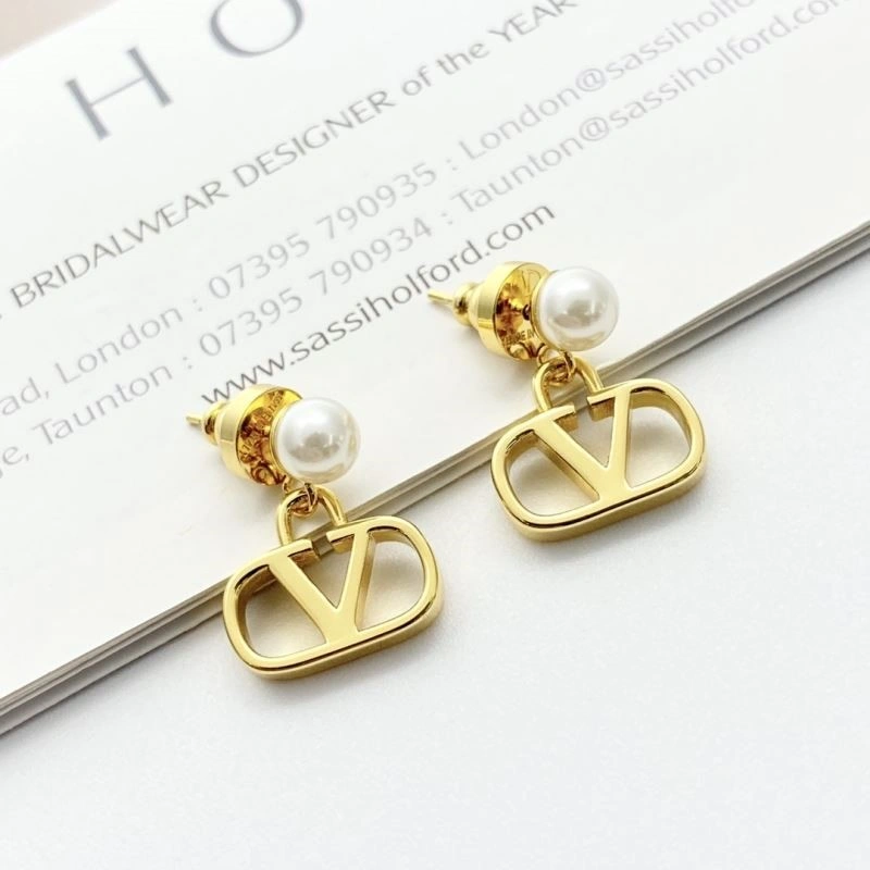 Reliable Valentino Earrings 210318