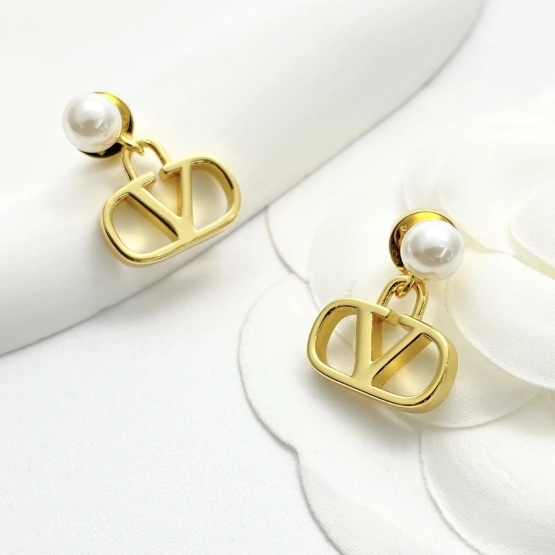 Reliable Valentino Earrings 210318
