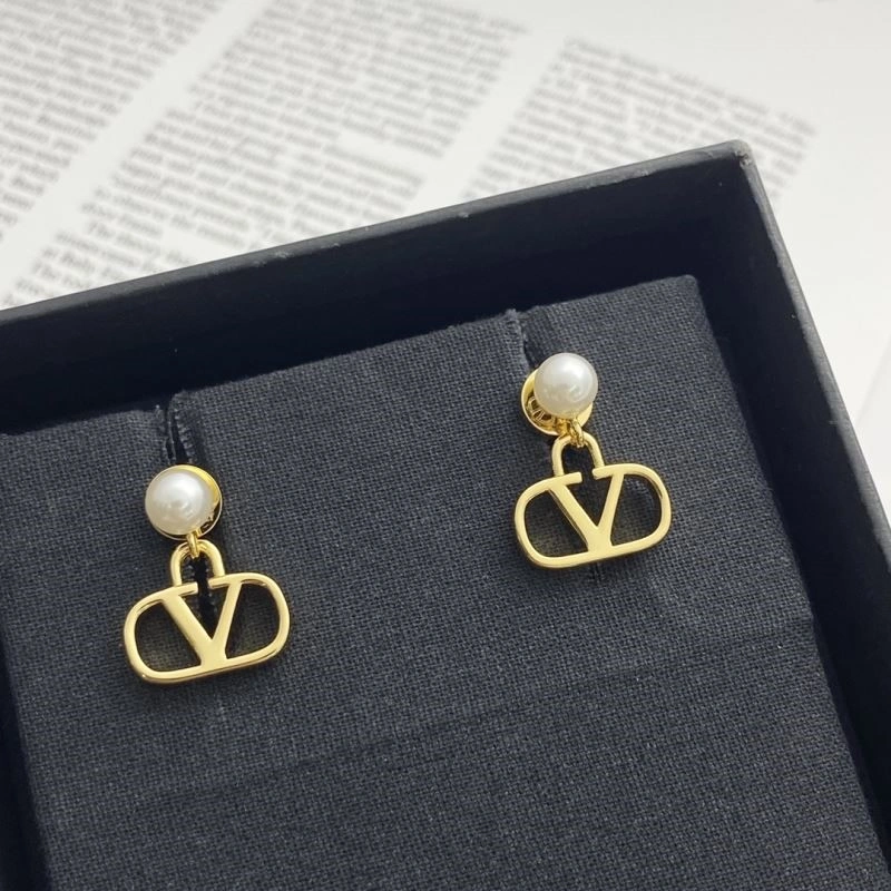 Reliable Valentino Earrings 210318