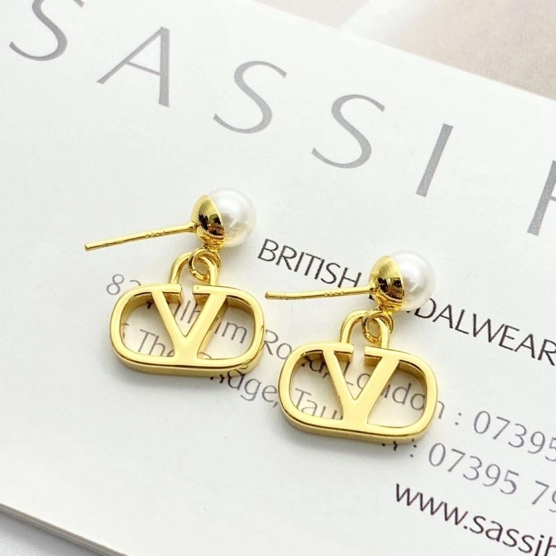 Reliable Valentino Earrings 210318