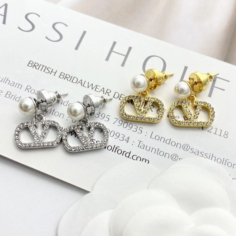 FlexibleFit Valentino Earrings 210322