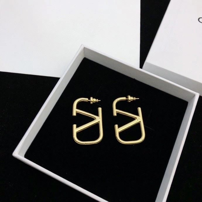 Thermal Valentino Earrings 210314