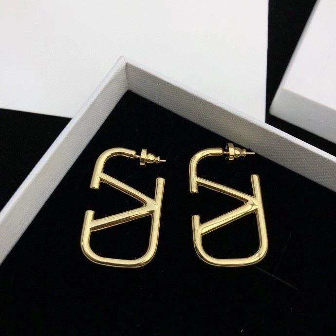 Thermal Valentino Earrings 210314