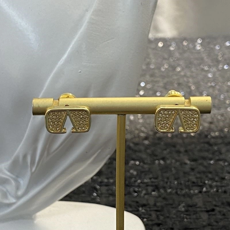 Durable Valentino Earrings 210315