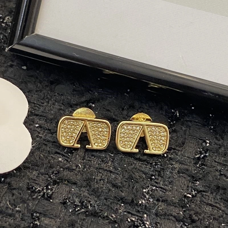 Durable Valentino Earrings 210315