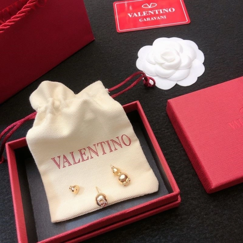 Efficient Valentino Earrings 209644