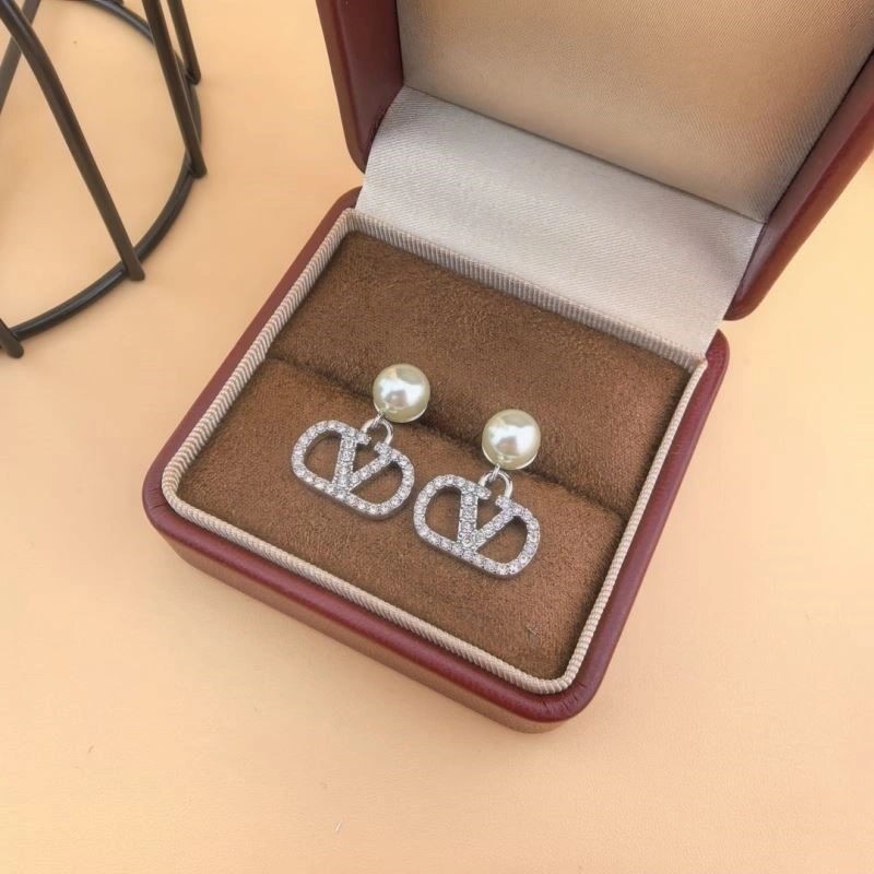 Supportive Valentino Earrings 209079