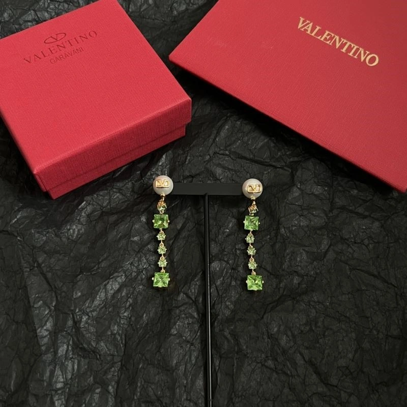 EyeCatching Valentino Earrings 209089