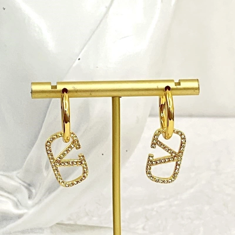 Efficient Valentino Earrings 209062