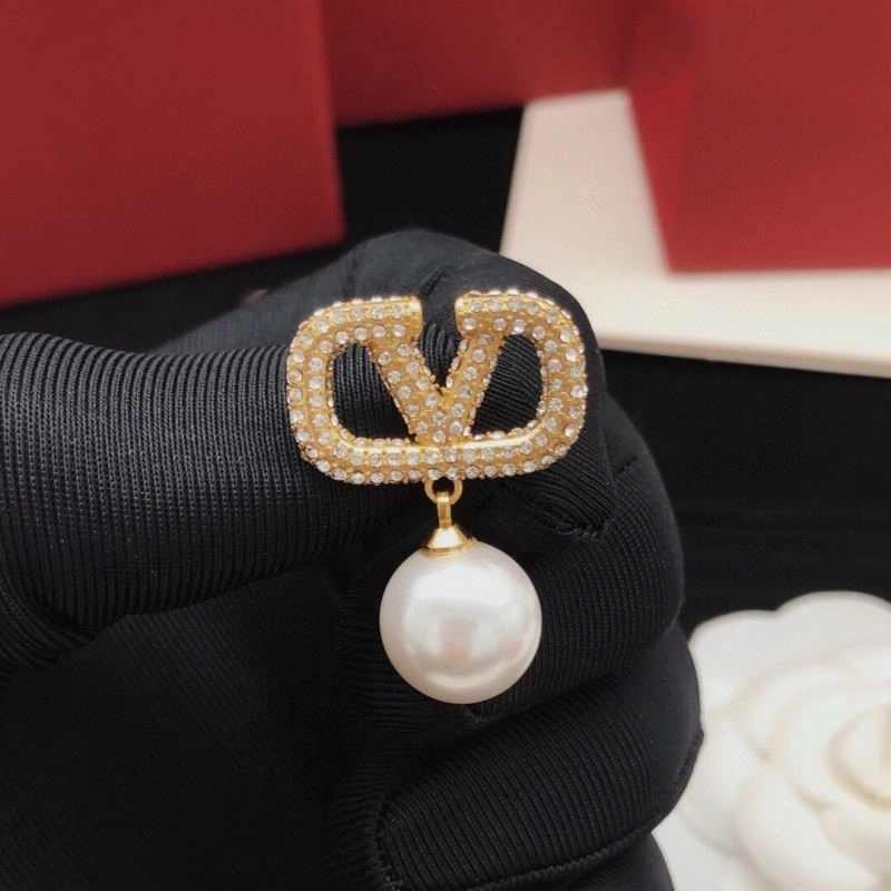 Tailored Valentino Earrings 208456