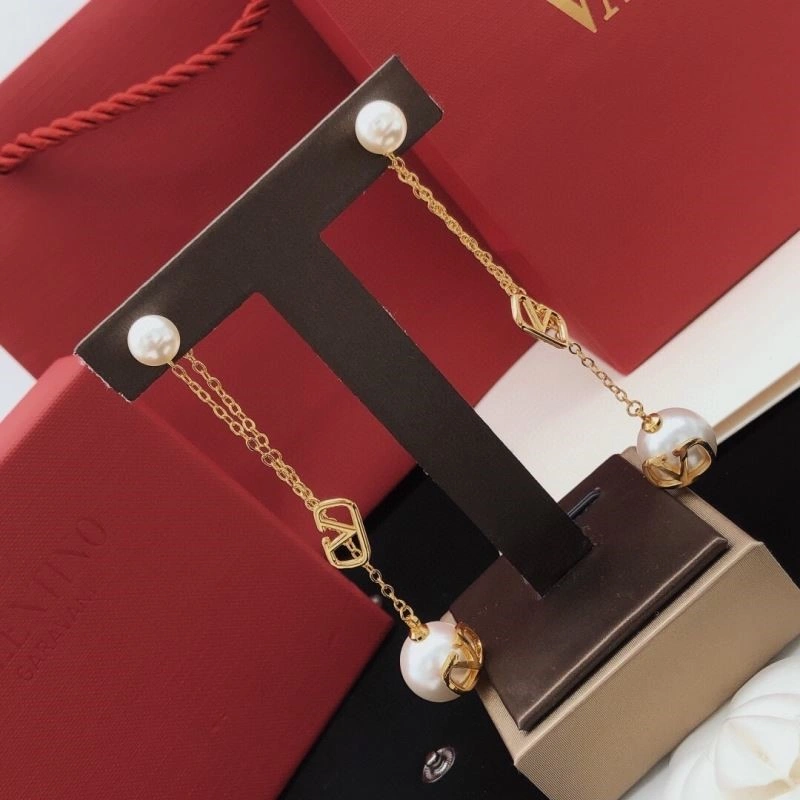 HighPerformance Valentino Earrings 208410