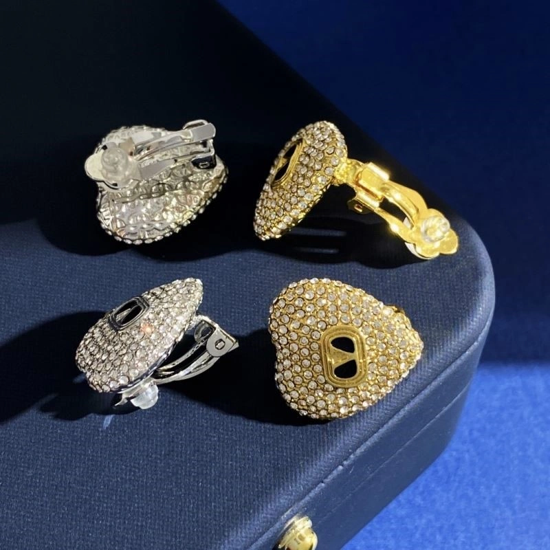 Valentino Earrings Compact 208413