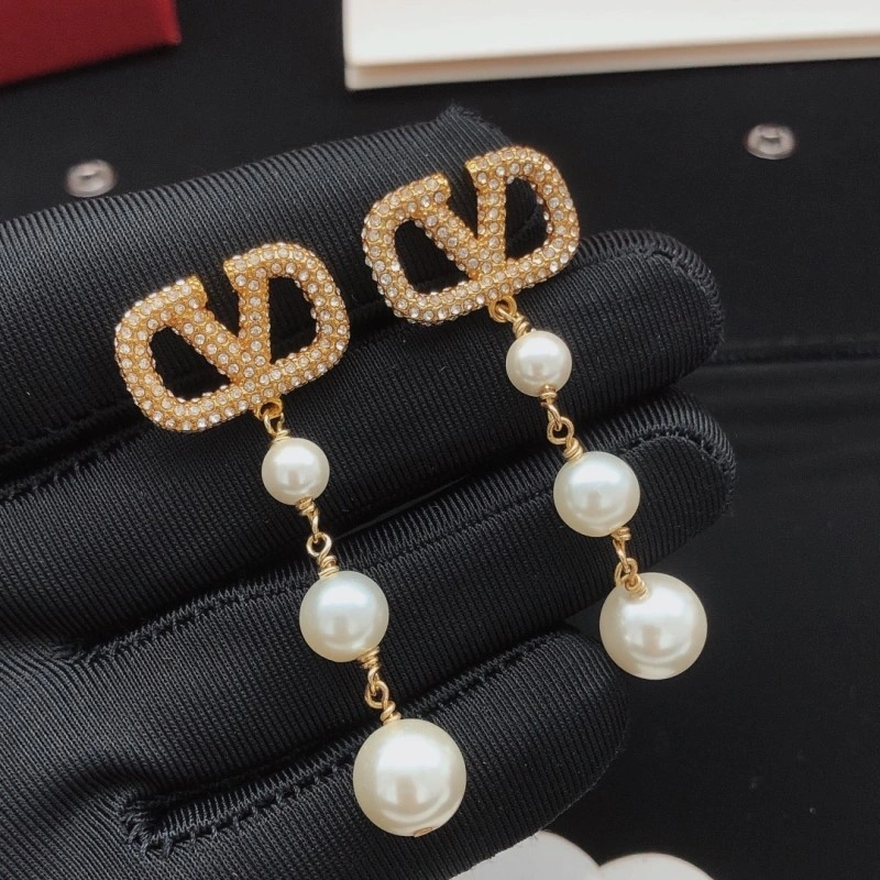 Supportive Valentino Earrings 207742