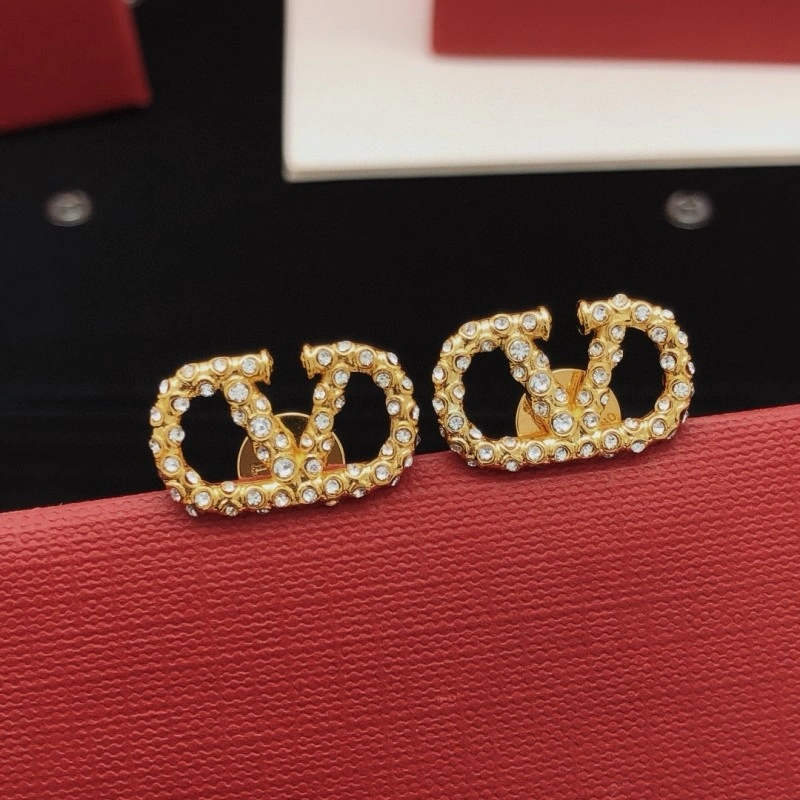 Valentino Earrings Trendsetting 207728