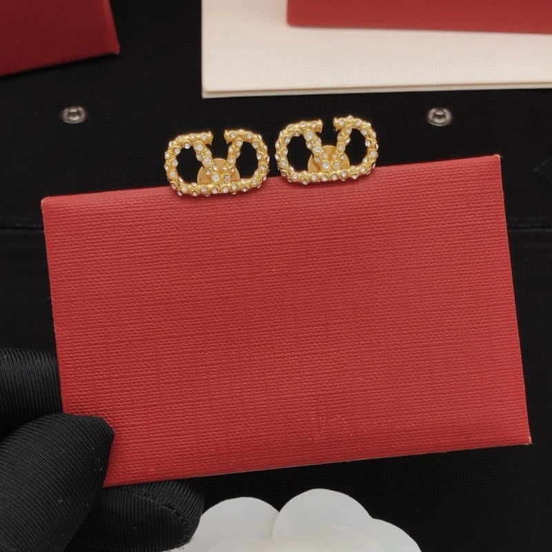 Valentino Earrings Trendsetting 207728