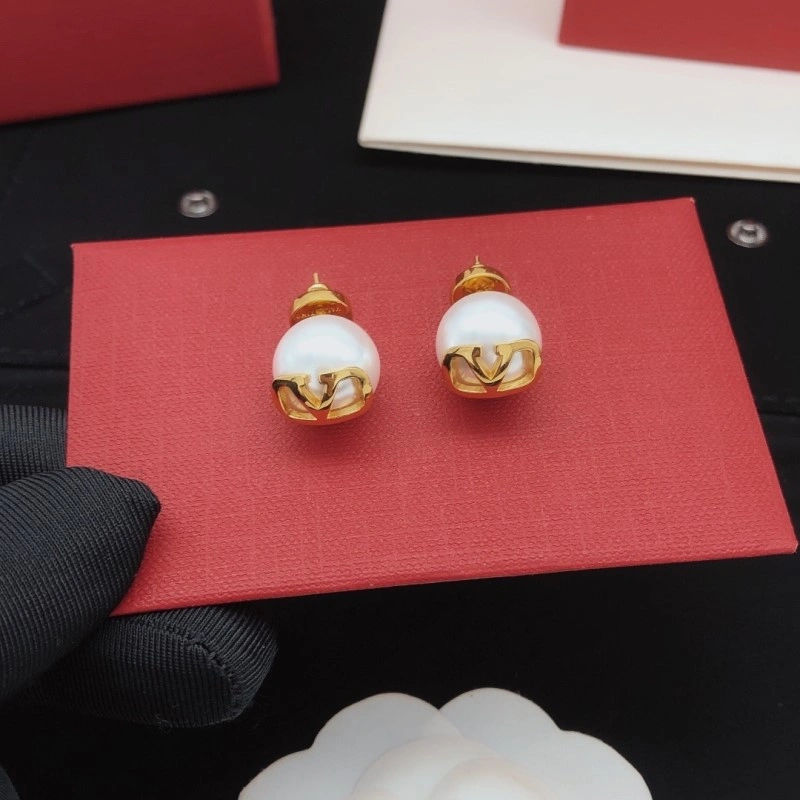 Breathable Valentino Earrings 207704