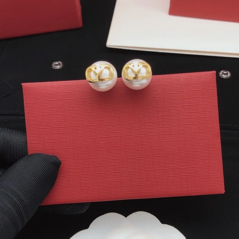Breathable Valentino Earrings 207704