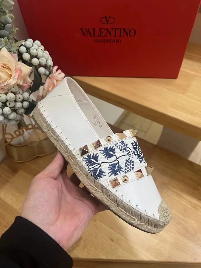 Resilient Valentino Fishermans Shoes 36773