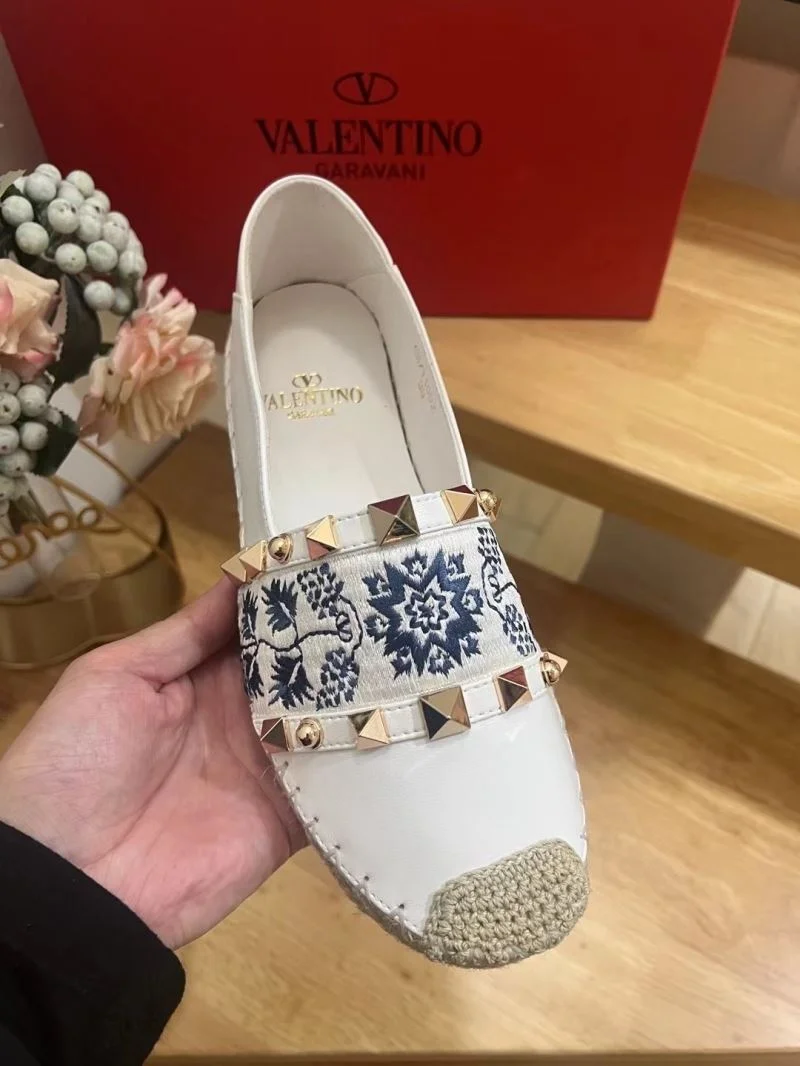 Resilient Valentino Fishermans Shoes 36773