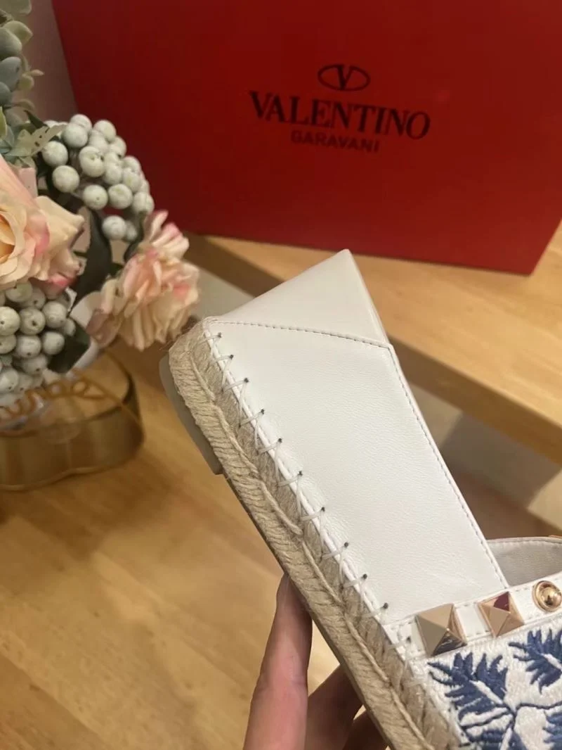 Resilient Valentino Fishermans Shoes 36773
