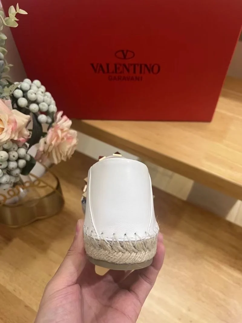 Resilient Valentino Fishermans Shoes 36773