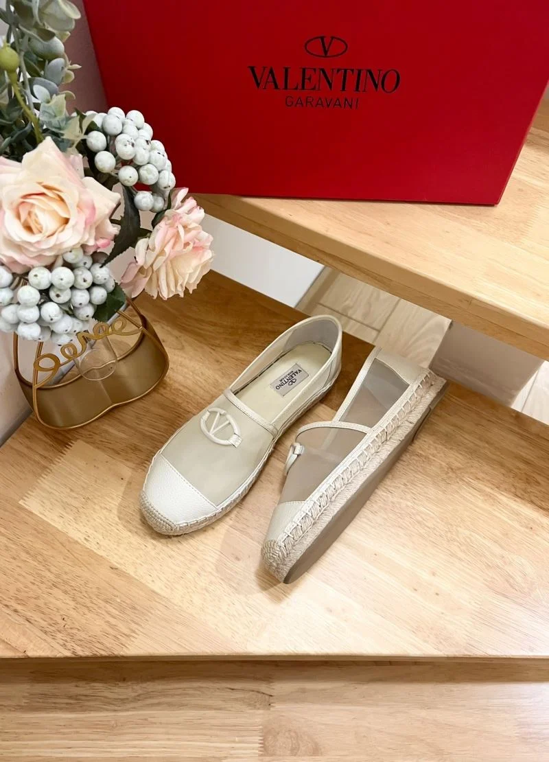 Tailored Valentino Fishermans Shoes 36774