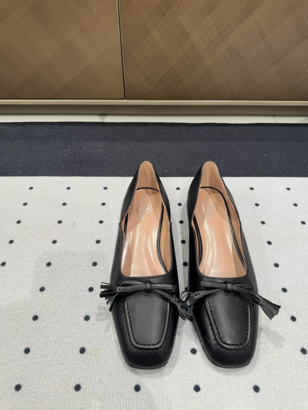 Bold Valentino Flat Shoes 36295
