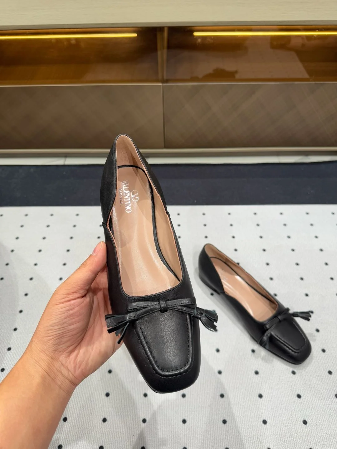 Bold Valentino Flat Shoes 36295