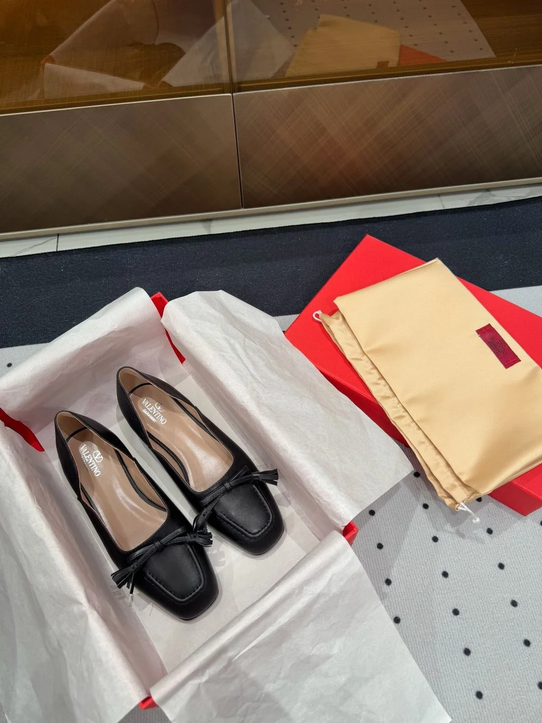Bold Valentino Flat Shoes 36295