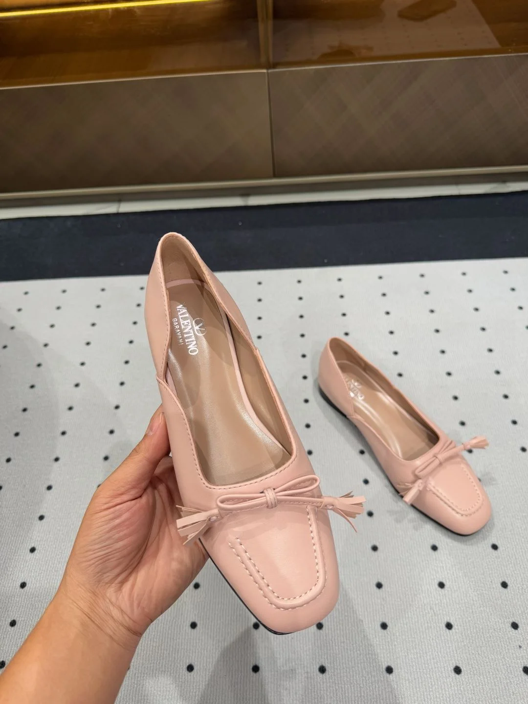 MultiPurpose Valentino Flat Shoes 36296