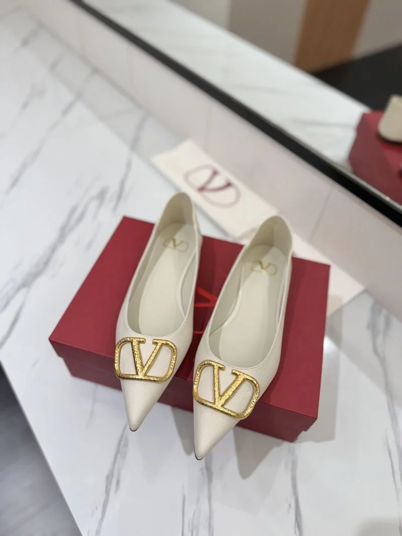 Valentino Flat Shoes Attractive 36782