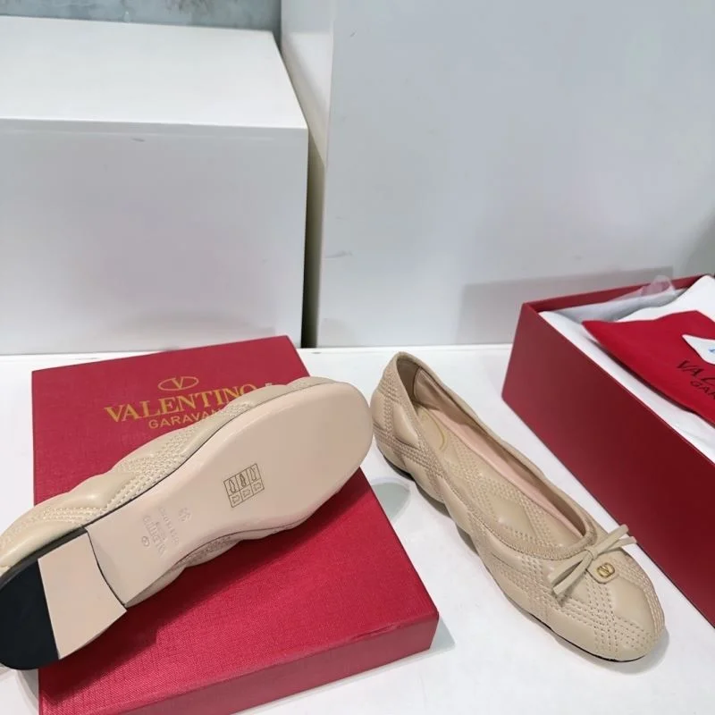 Valentino Flat Shoes Breathable 36792