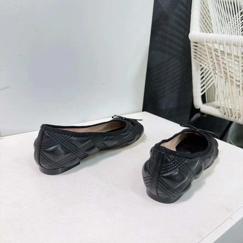 Valentino Flat Shoes Contemporary 36780
