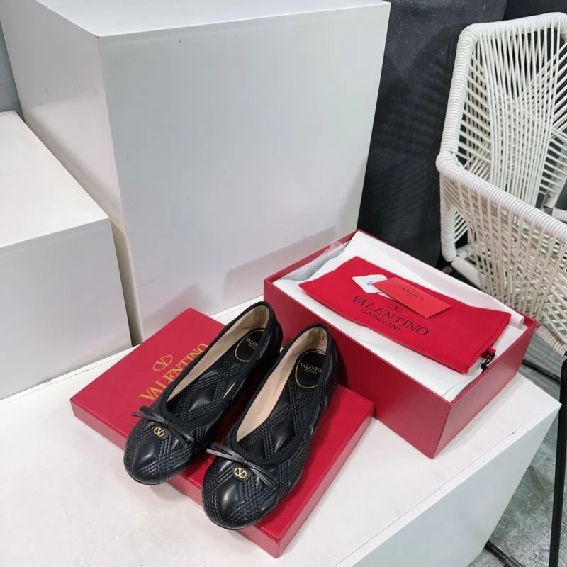 Valentino Flat Shoes Contemporary 36780
