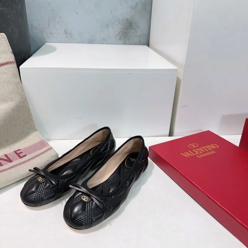 Valentino Flat Shoes Contemporary 36780