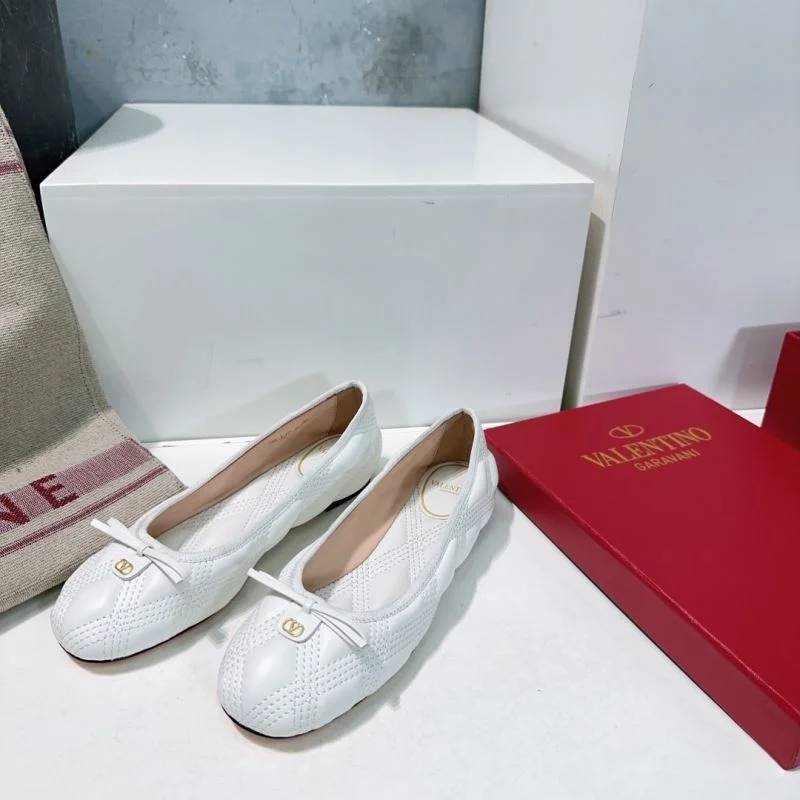 Valentino Flat Shoes GoAnywhere 36786