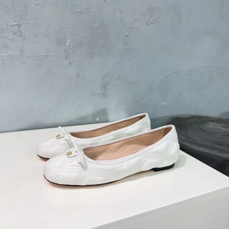 Valentino Flat Shoes GoAnywhere 36786