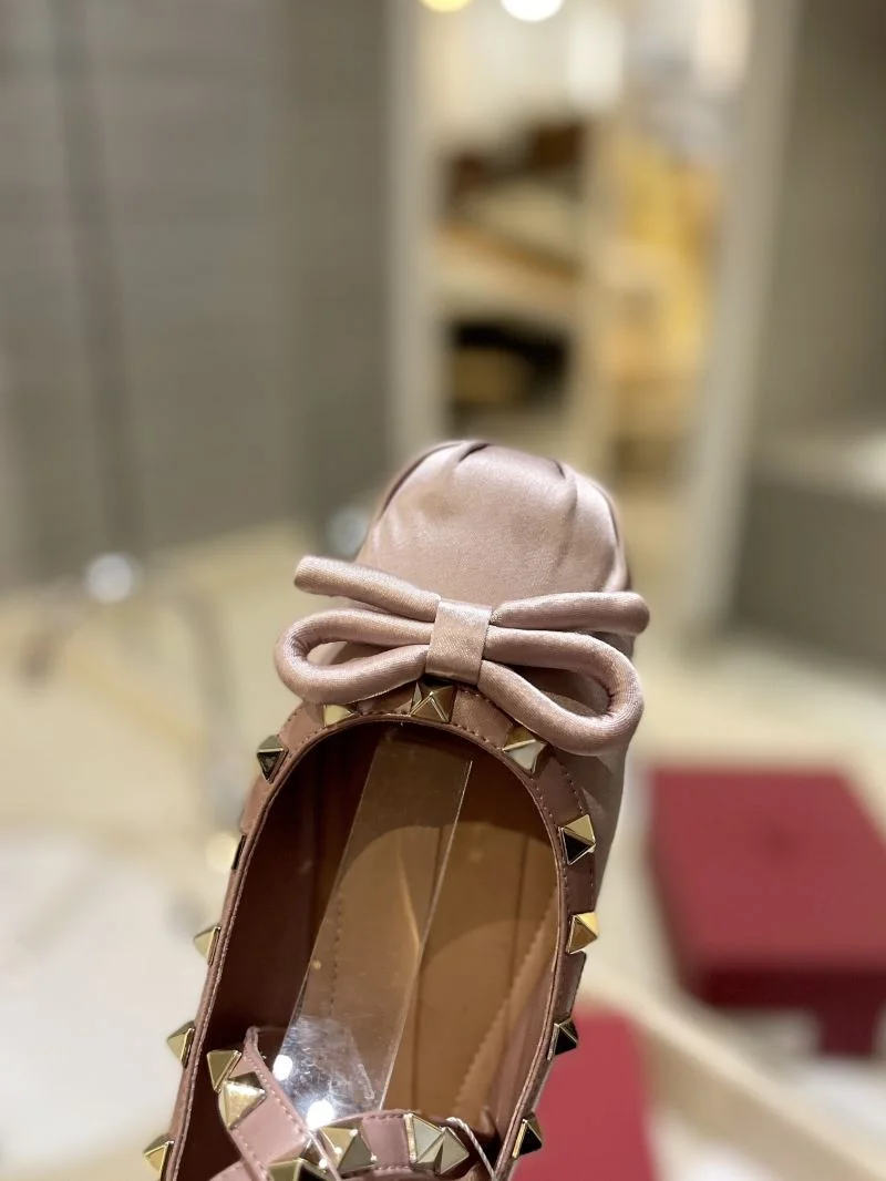 NewStyle Valentino Flat Shoes 36784
