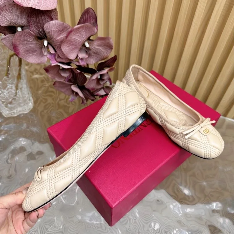 TravelReady Valentino Flat Shoes 36500