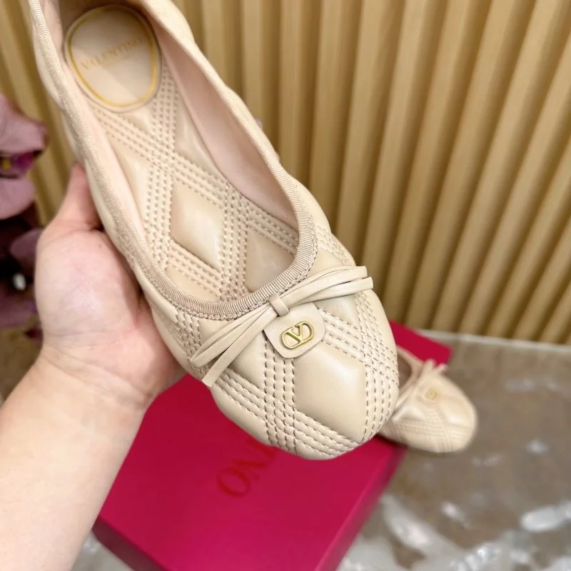 TravelReady Valentino Flat Shoes 36500