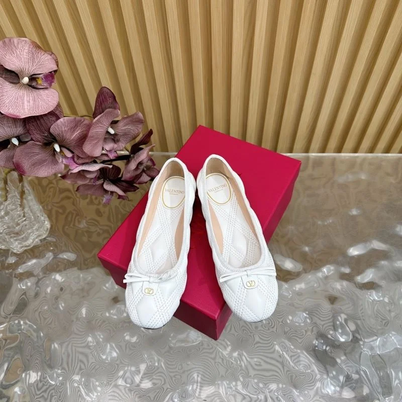 Sustainable Valentino Flat Shoes 36496