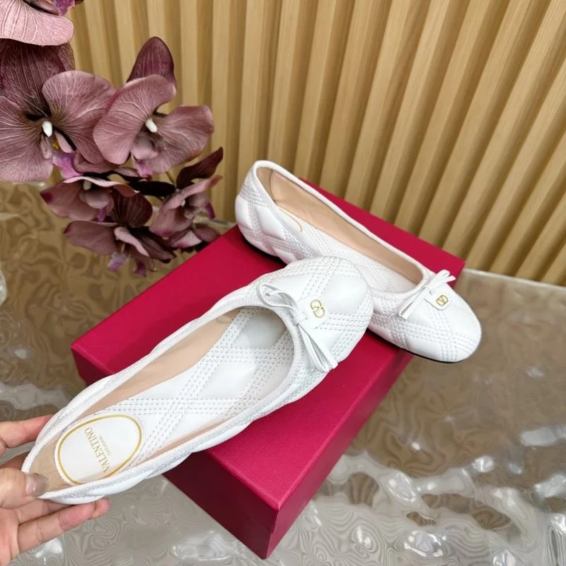 Sustainable Valentino Flat Shoes 36496