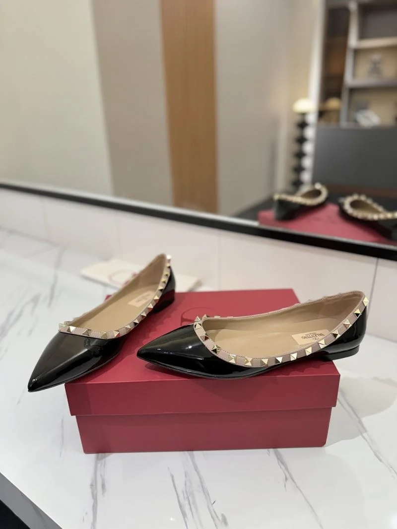 Valentino Flat Shoes Popular 36502